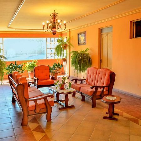 Hotel Monserrat Cochabamba Luaran gambar