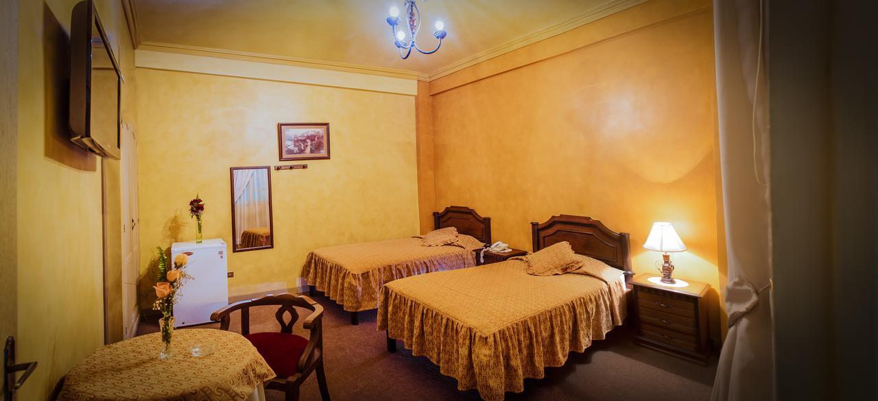 Hotel Monserrat Cochabamba Luaran gambar