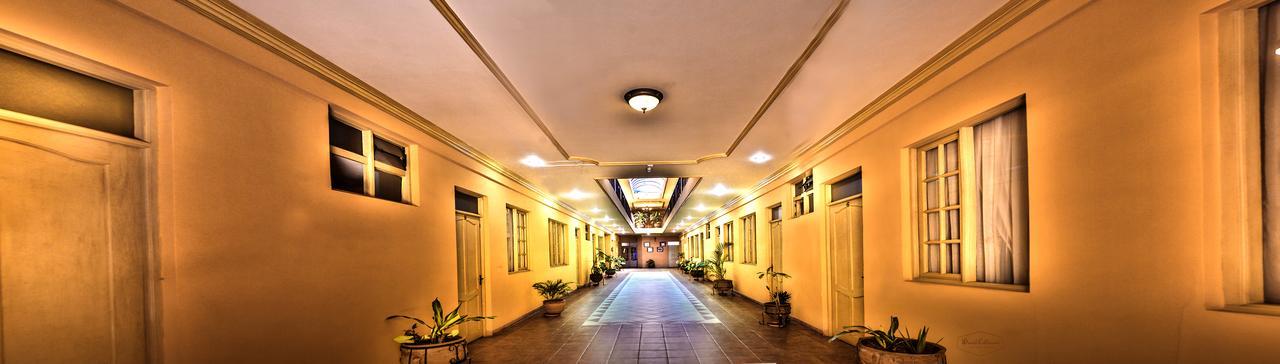 Hotel Monserrat Cochabamba Luaran gambar
